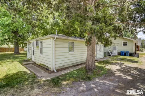 207 E Spruce St, Springfield, IL 62704 photo 32