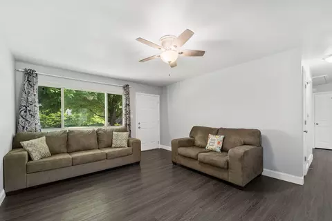 2828 Black Ave, Springfield, IL 62702 photo 11