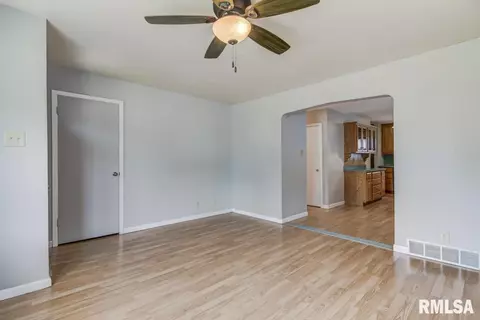 10 Scott Ct, Springfield, IL 62704 photo 7
