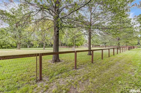 1110 Koke Mill Rd, Springfield, IL 62711 photo 47