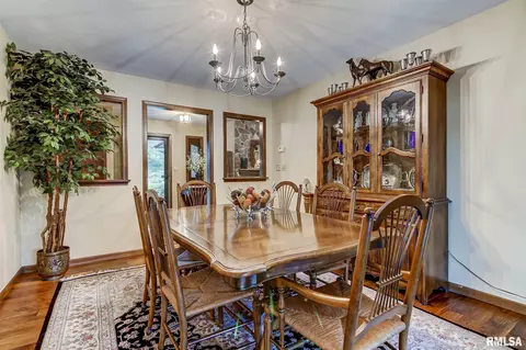 1110 Koke Mill Rd, Springfield, IL 62711 photo 8