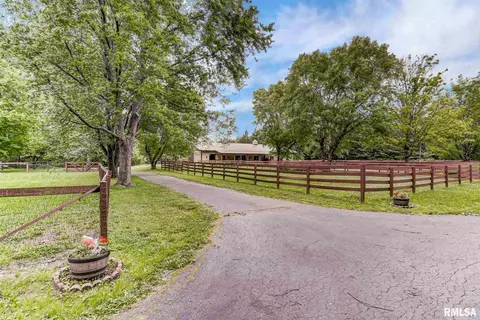 1110 Koke Mill Rd, Springfield, IL 62711 photo 39