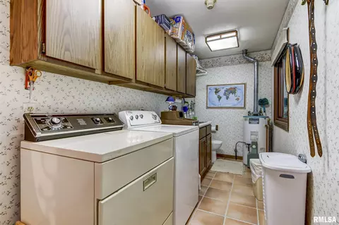 1110 Koke Mill Rd, Springfield, IL 62711 photo 15