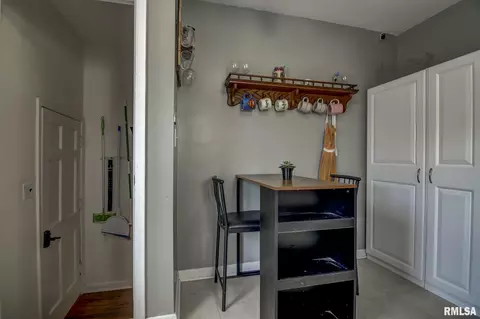1704 N 22nd St, Springfield, IL 62702 photo 10