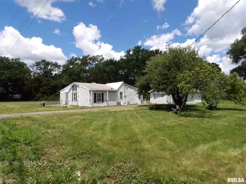 2105 E Converse St, Springfield, IL 62702 photo 3