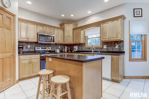4621 Casey Dr, Springfield, IL 62711 photo 7