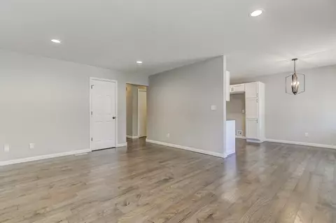 2904 Dunwich St, Springfield, IL 62702 photo 7