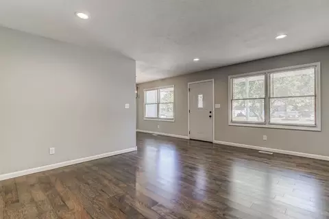2904 Dunwich St, Springfield, IL 62702 photo 8