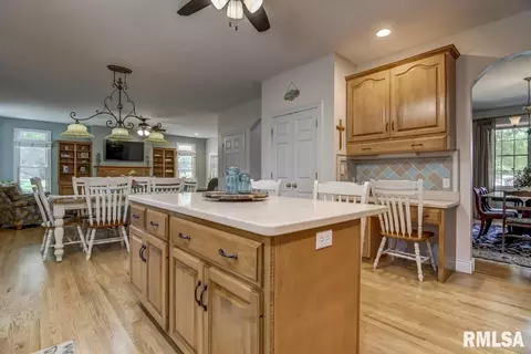 3900 Stone Bridge Rd, Springfield, IL 62711 photo 12