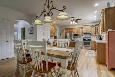 3900 Stone Bridge Rd, Springfield, IL 62711 photo 8