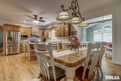 3900 Stone Bridge Rd, Springfield, IL 62711 photo 10