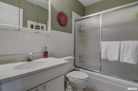 2305 Grinnell Dr, Springfield, IL 62704 photo 28