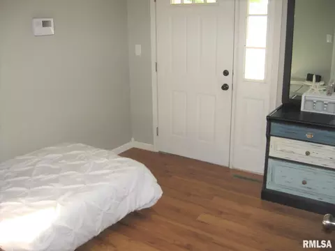 2102 Faringdon Rd, Springfield, IL 62702 photo 9