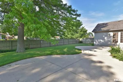 3926 Buckeye Dr, Springfield, IL 62707 photo 35