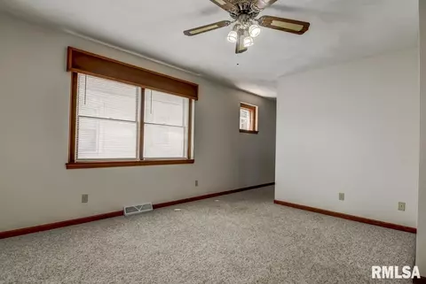 1720 N 7th St, Springfield, IL 62702 photo 11