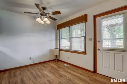1720 N 7th St, Springfield, IL 62702 photo 19