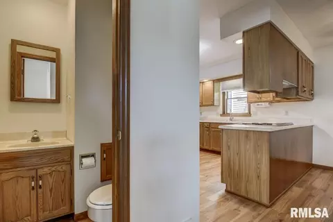 1720 N 7th St, Springfield, IL 62702 photo 14