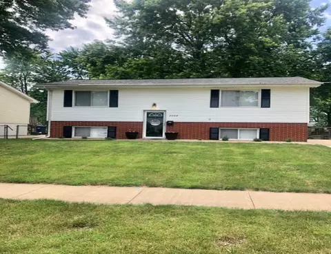 2508 Griffiths Ave, Springfield, IL 62702 photo 1