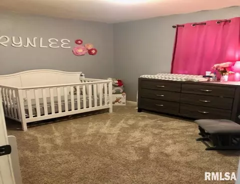 2508 Griffiths Ave, Springfield, IL 62702 photo 8