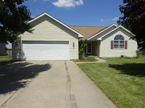 128 Post Rd, Virden, IL 62690 photo 1