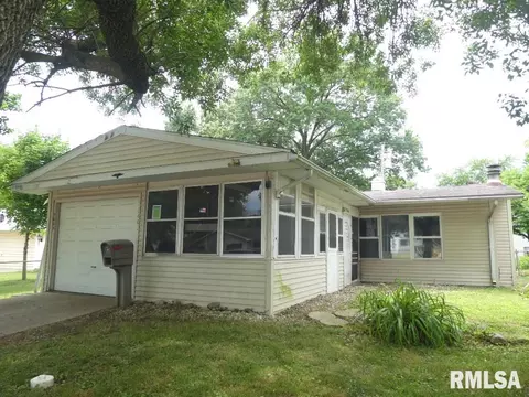 3603 Ivanhoe Dr, Springfield, IL 62702 photo 1