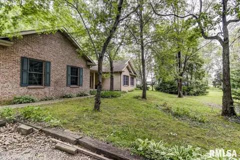 2890 Hazlett Ln, Springfield, IL 62707 photo 3