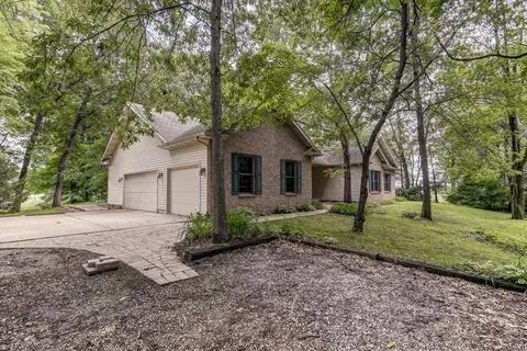 2890 Hazlett Ln, Springfield, IL 62707 photo 4