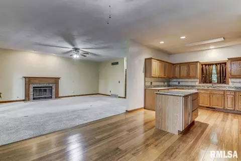 2890 Hazlett Ln, Springfield, IL 62707 photo 34