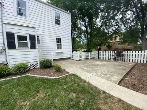 1728 N 5th St, Springfield, IL 62702 photo 34