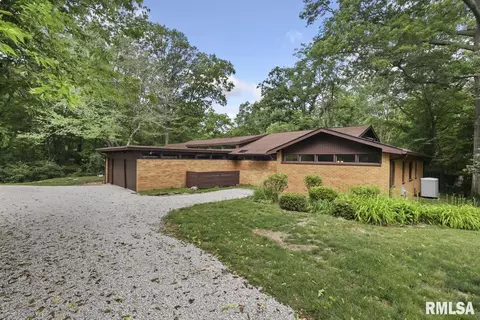 20 Forest Rdg, Springfield, IL 62712 photo 2