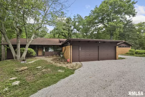 20 Forest Rdg, Springfield, IL 62712 photo 1