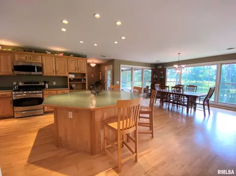 620 Knox Rd 900 Rd, Gilson, IL 61436 photo 9