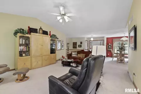 2204 Disar Dr, Springfield, IL 62711 photo 5
