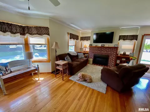 2100 Marland St, Springfield, IL 62702 photo 5