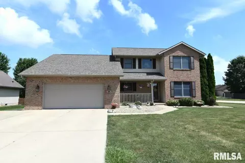 923 Mesa Dr, Chatham, IL 62629 photo 1