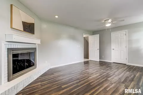 2720 Arrowhead Dr, Springfield, IL 62702 photo 14