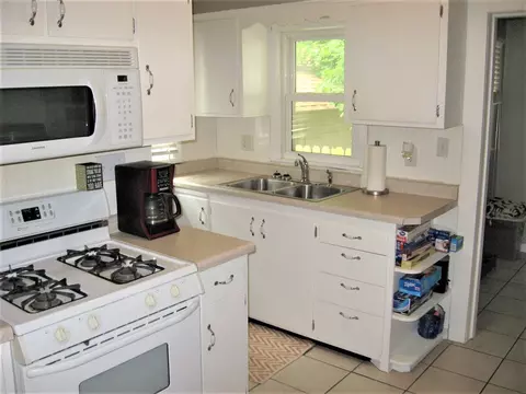 3329 S 2nd St, Springfield, IL 62703 photo 8