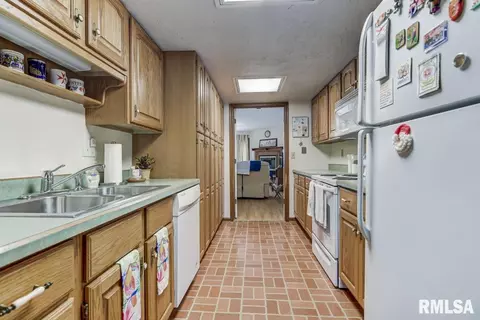 88 Country Pl, Springfield, IL 62703 photo 7
