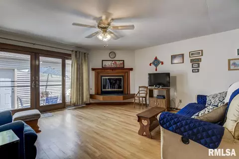 88 Country Pl, Springfield, IL 62703 photo 5
