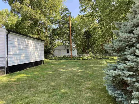 1840 W Iles Ave, Springfield, IL 62704 photo 22
