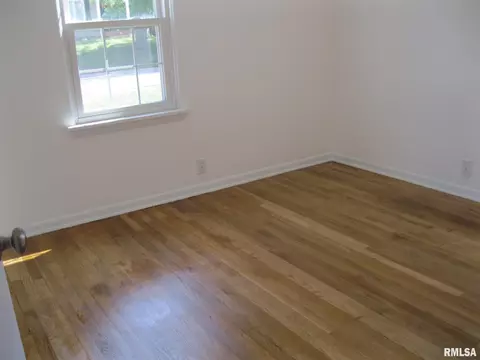 1840 W Iles Ave, Springfield, IL 62704 photo 19