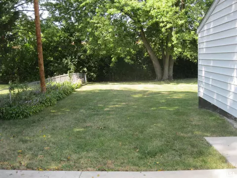 1840 W Iles Ave, Springfield, IL 62704 photo 29