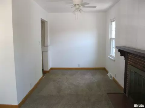1840 W Iles Ave, Springfield, IL 62704 photo 13