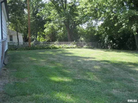 1840 W Iles Ave, Springfield, IL 62704 photo 28