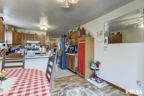 3043 Biscayne Dr, Springfield, IL 62707 photo 9