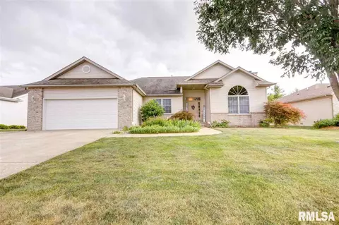 5104 Manhattan Dr, Springfield, IL 62711 photo 1