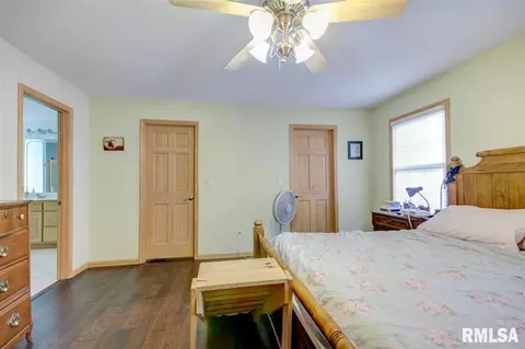 5104 Manhattan Dr, Springfield, IL 62711 photo 14