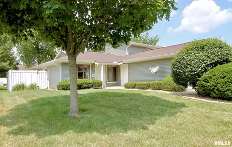 66 Brookside Pl, Springfield, IL 62704 photo 2