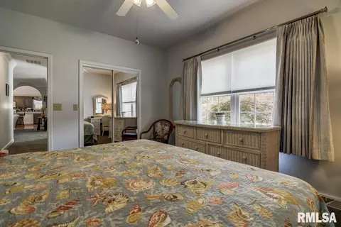 1412 Azalea Ct, Springfield, IL 62712 photo 22