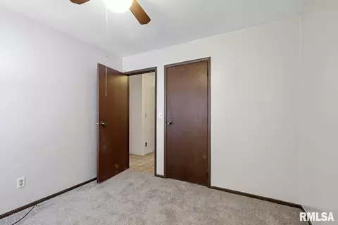 2 Mesa Rd, Springfield, IL 62702 photo 12